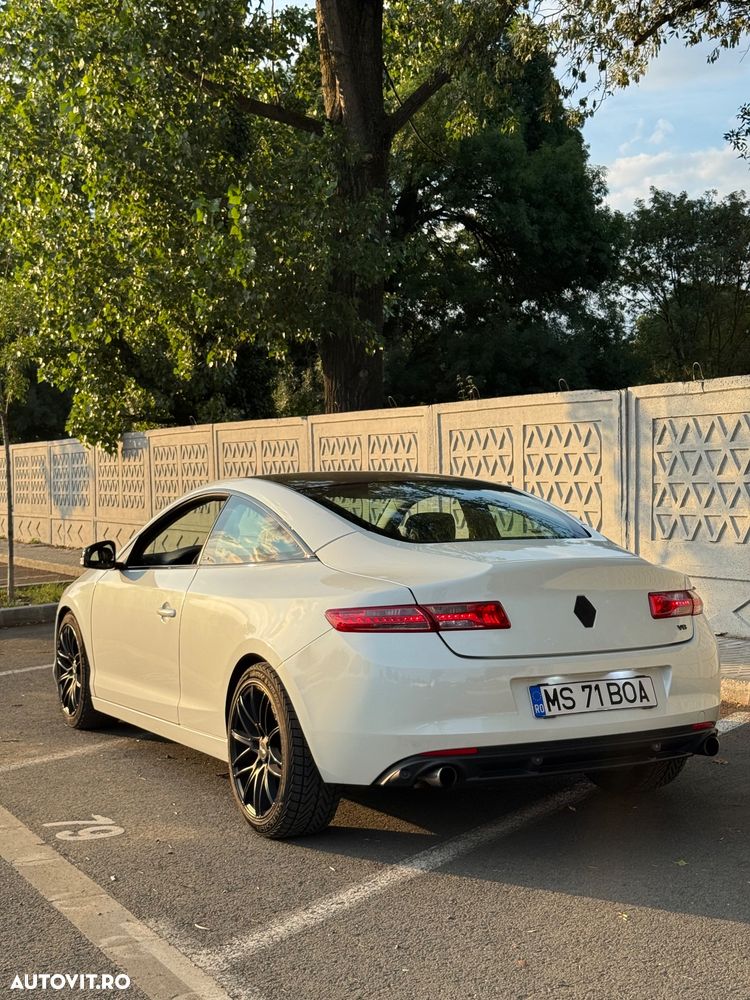 Renault Laguna - 8