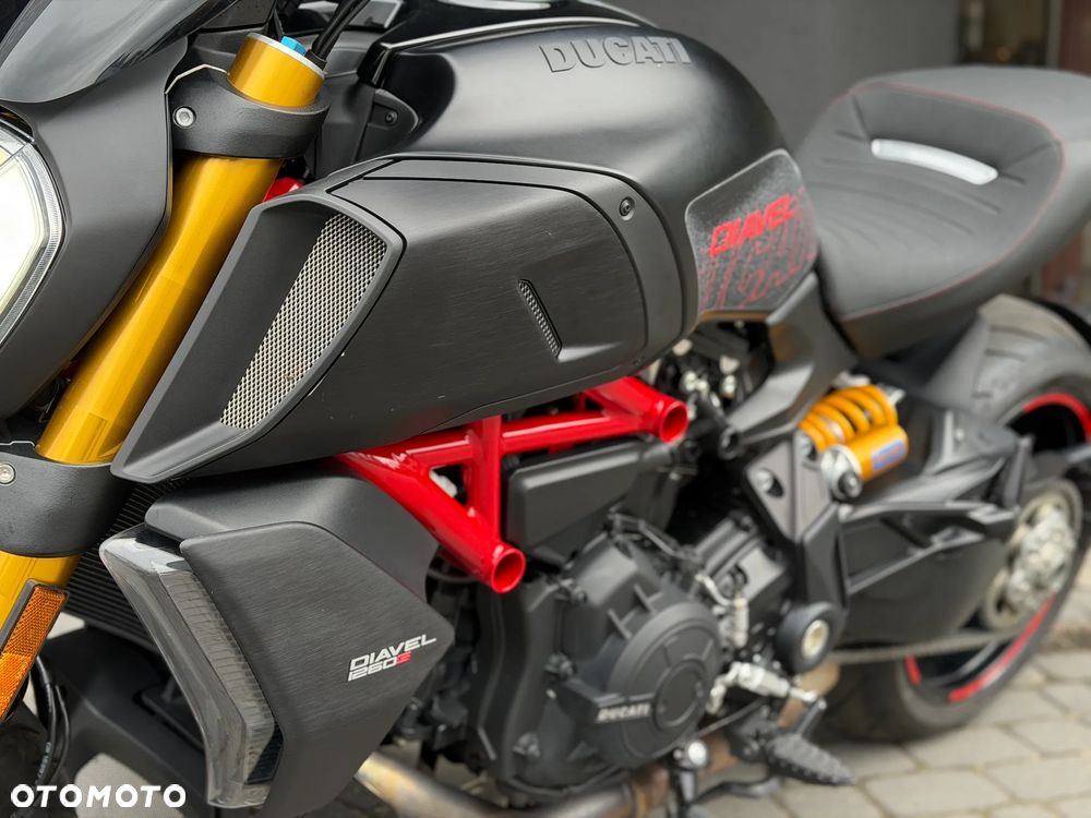 Ducati Diavel - 16