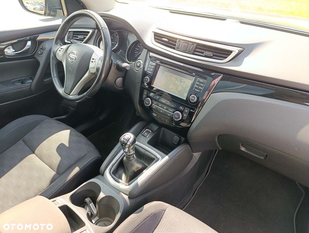 Nissan Qashqai 1.2 DIG-T N-Connecta - 14