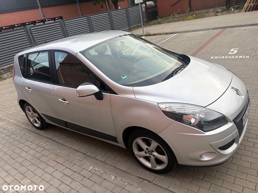 Renault Scenic - 16