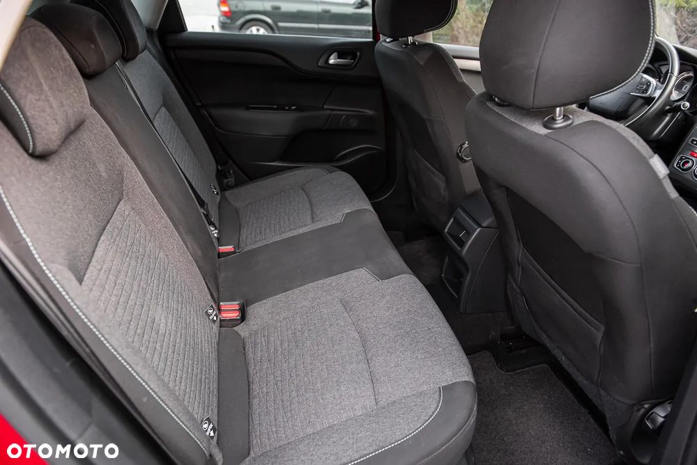 Citroën C4 BlueHDi 120 Stop&Start Selection - 27