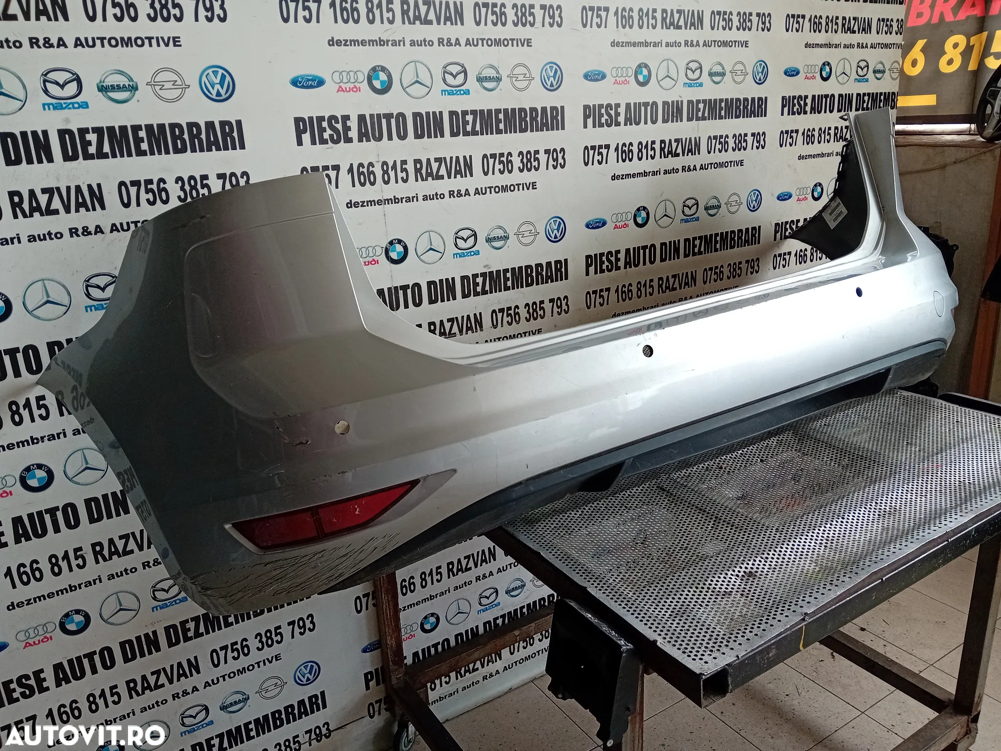 Bara Spate Vw Touran 2015-2019 Cu 4 Gauri Pentru Senzori LICHIDARE STOC - 2