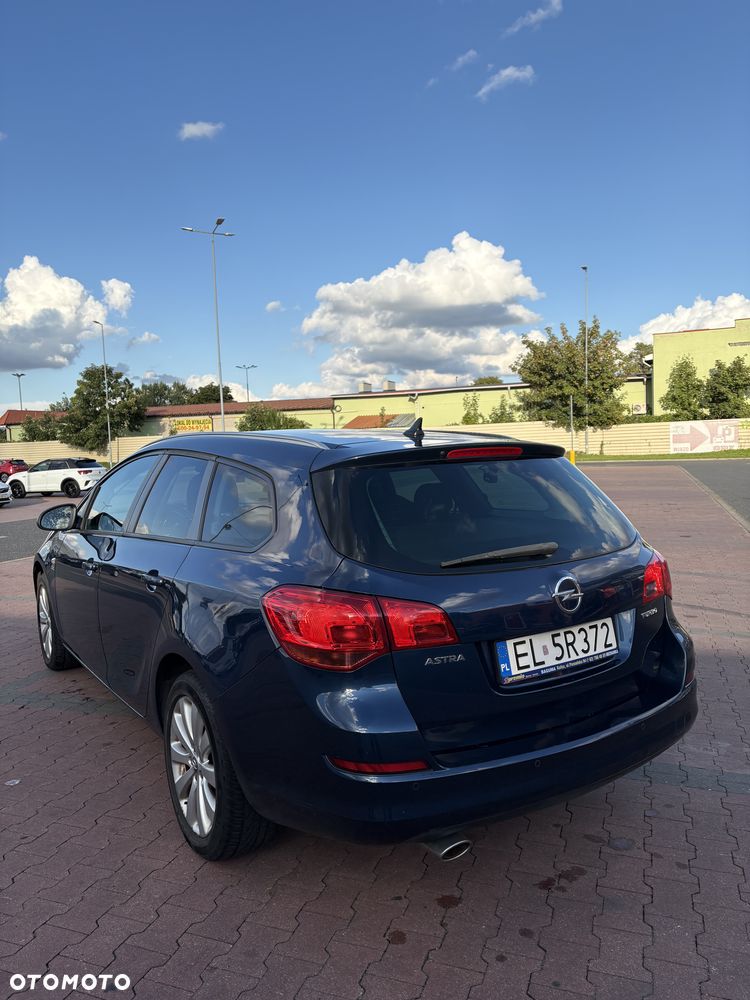 Opel Astra - 8