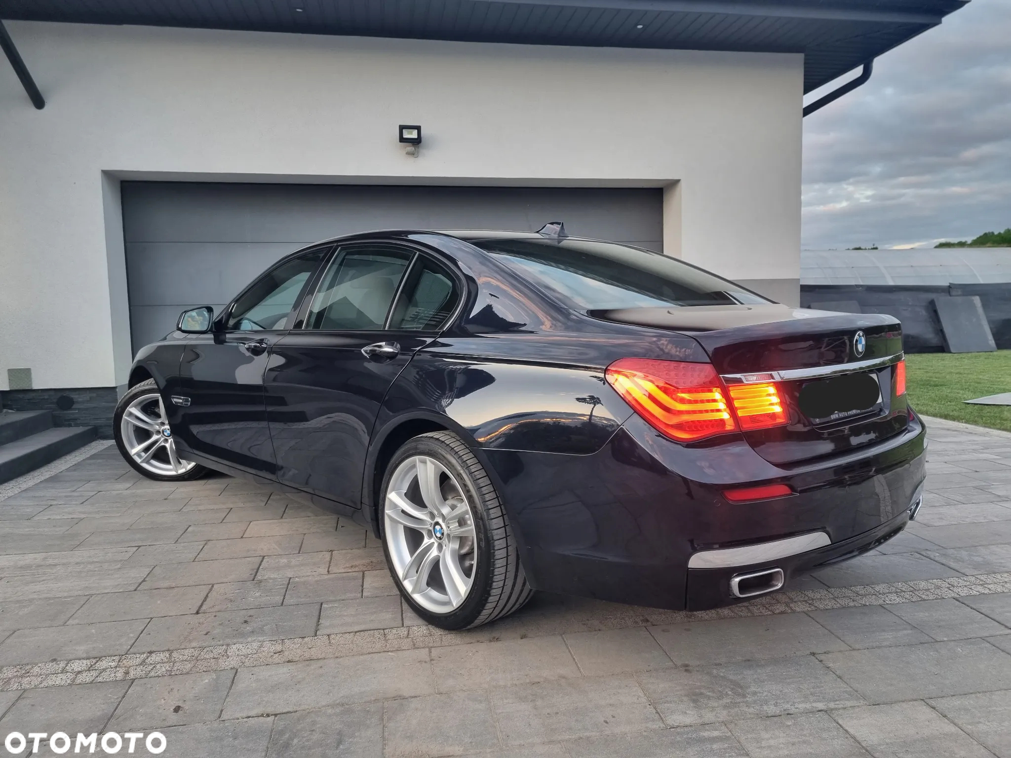 BMW Seria 7 740d - 4