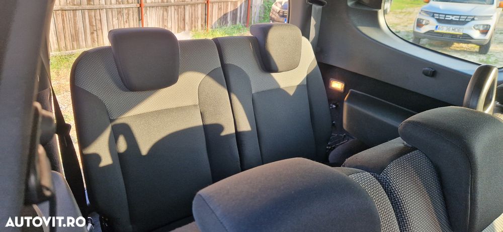 Dacia Lodgy 1.6 102 CP Laureate - 6