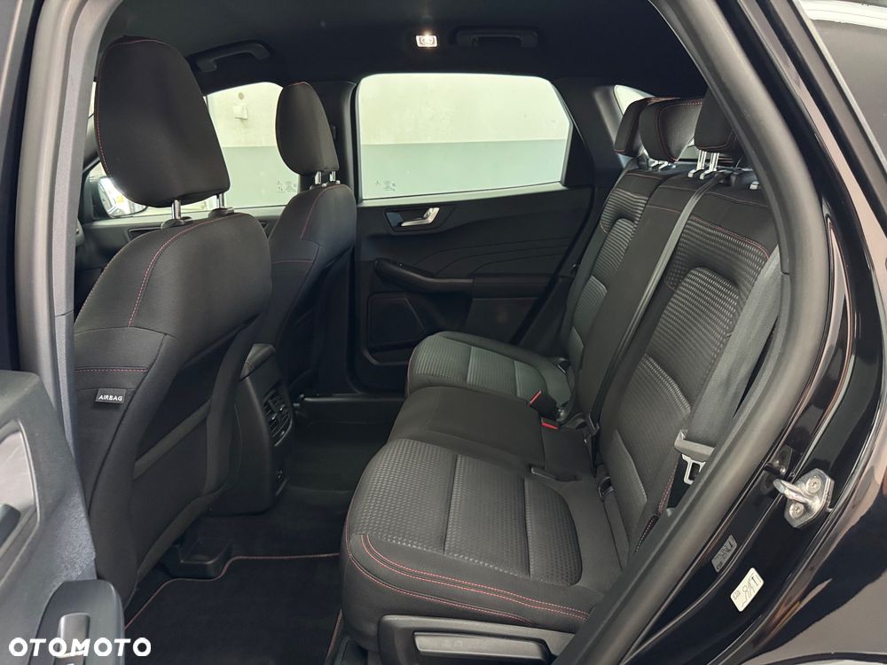 Ford Kuga 2.5 Duratec PHEV ST-LINE - 26