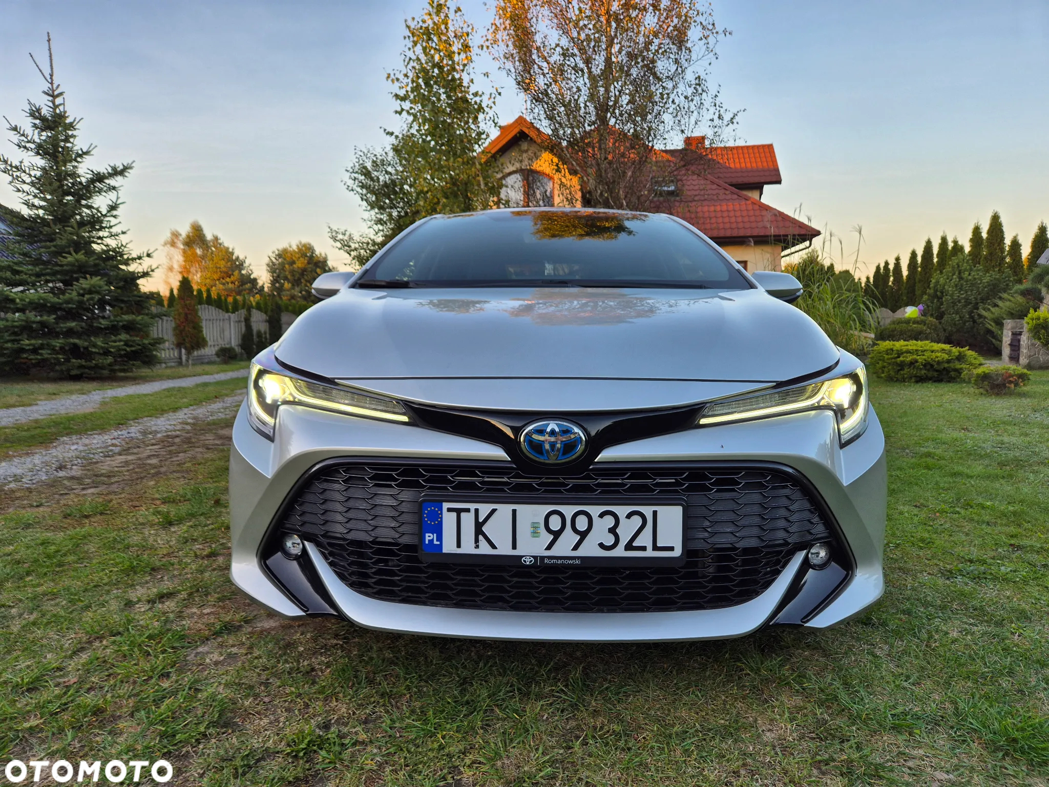 Toyota Corolla - 2