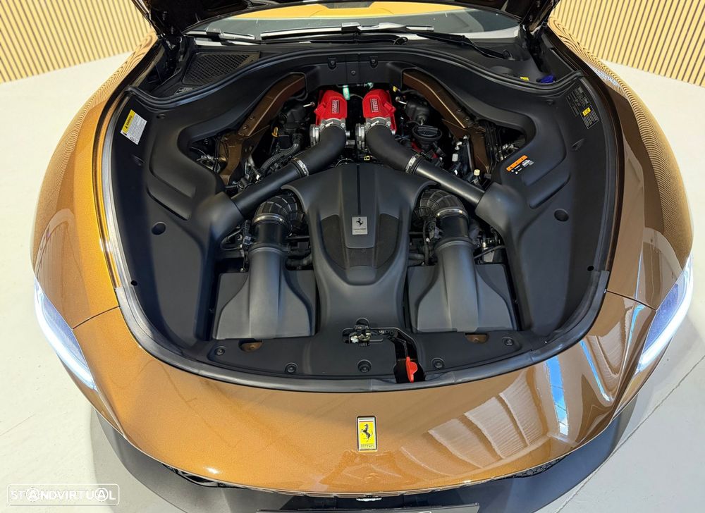 Ferrari Roma 3.9 Twin-Turbo V8 - 30