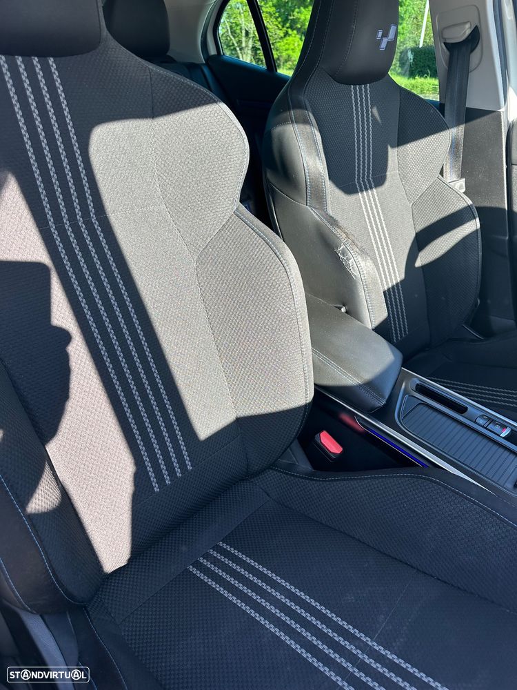 Renault Mégane 1.6 dCi GT Line SS - 6