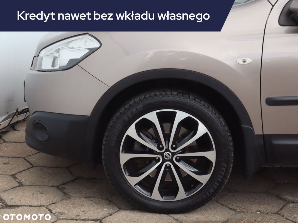Nissan Qashqai+2 - 15