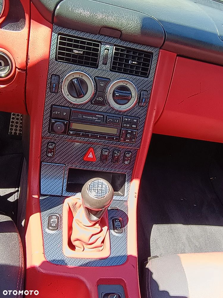 Mercedes-Benz SLK - 16