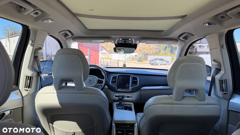 Volvo XC 90 T6 AWD Geartronic Momentum - 10