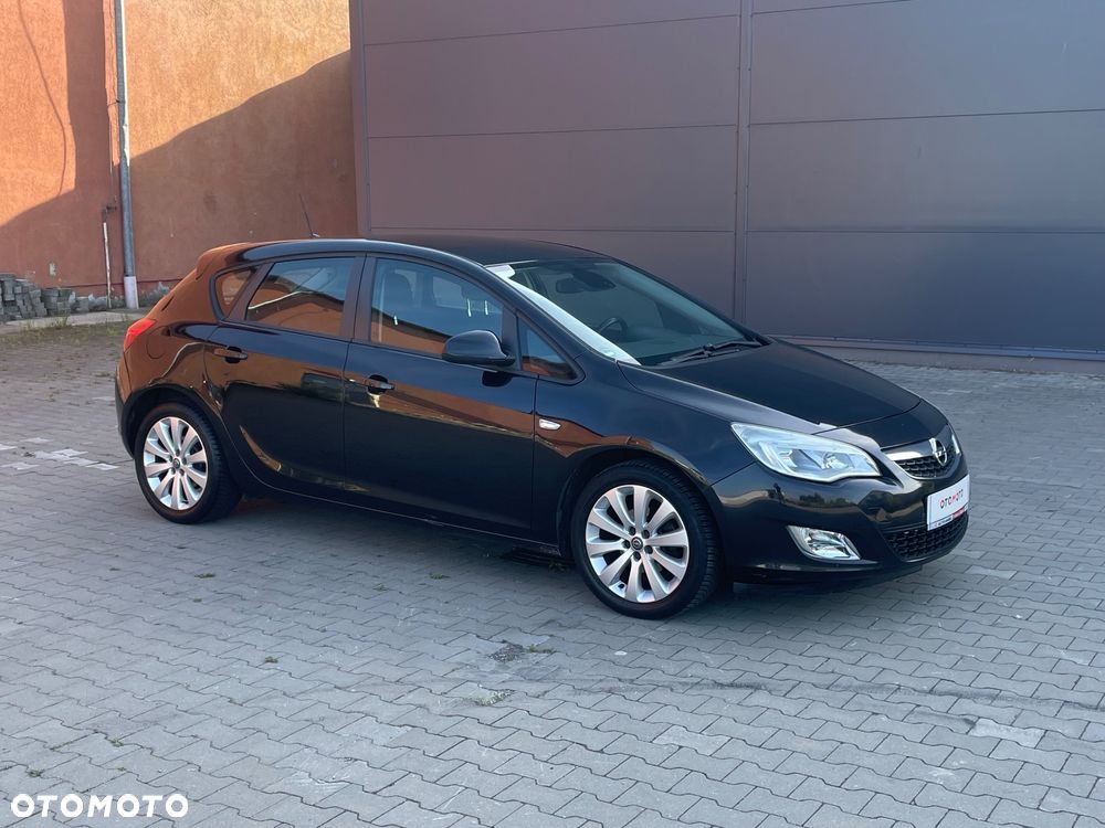 Opel Astra 1.6 Style - 30