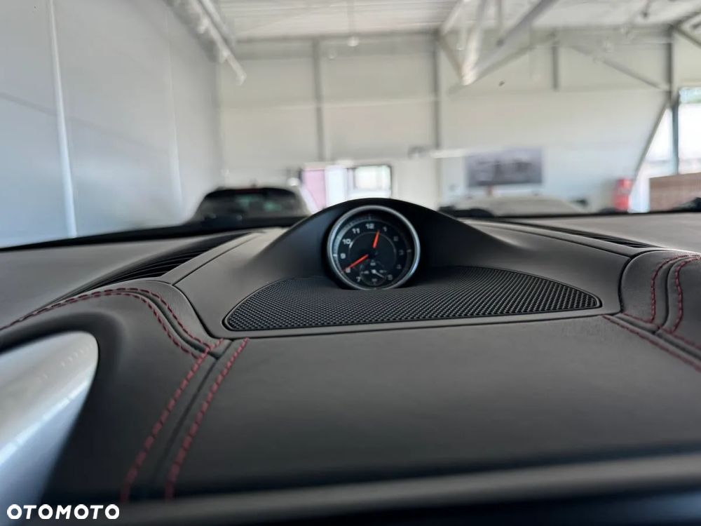 Porsche Cayenne S Diesel Platinum Edition - 25