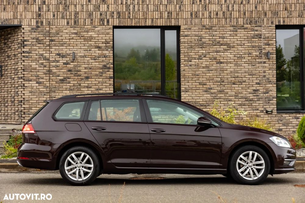 Volkswagen Golf 1.6 TDI SCR DSG Join - 11