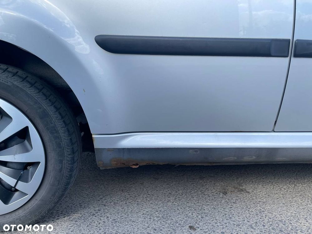 Peugeot 107 1.0 Happy - 8