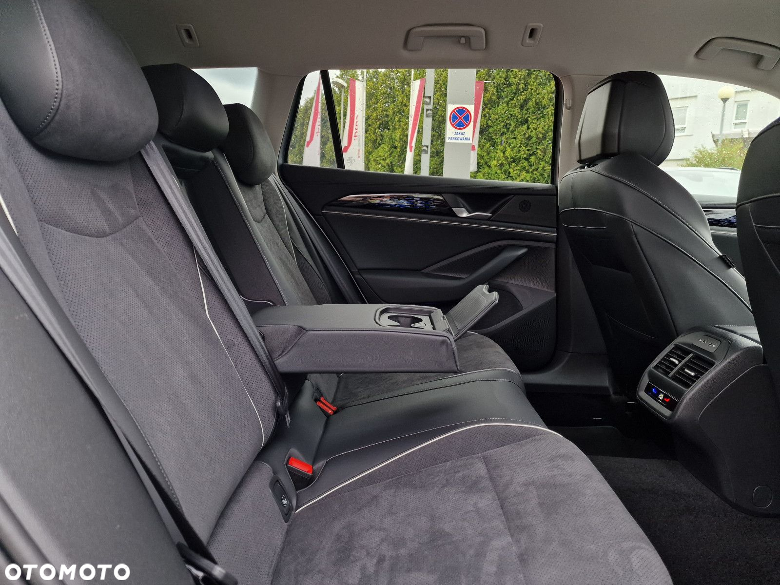 Volkswagen Passat 2.0 TDI EVO Business DSG - 15