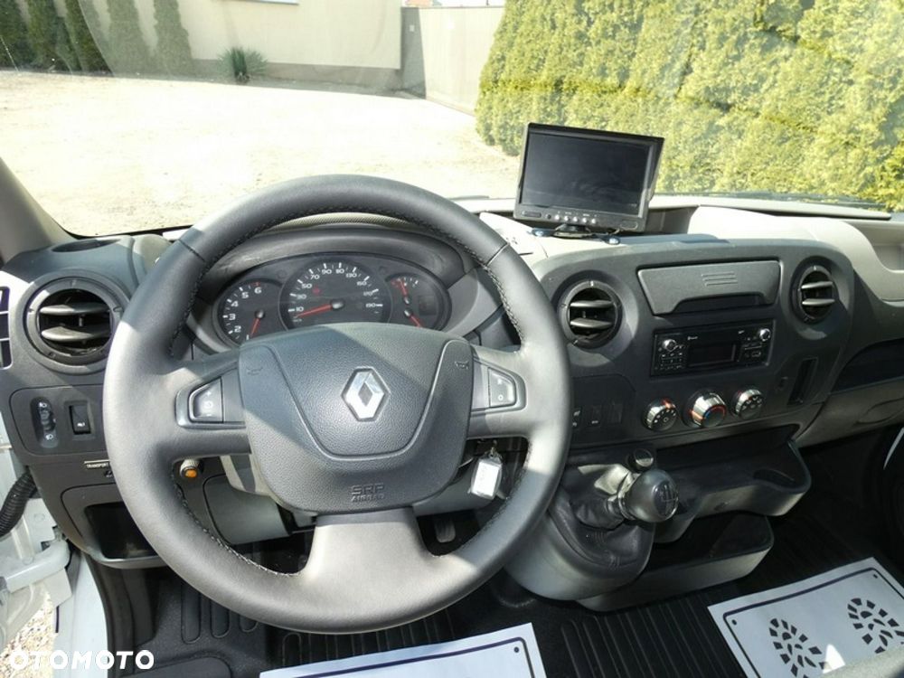 Renault Master - 18