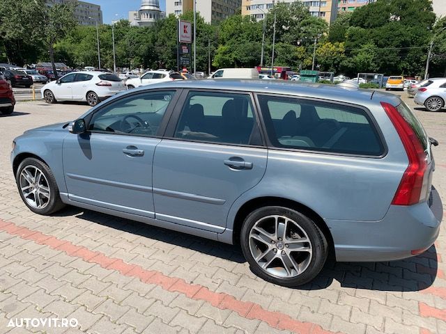 Volvo V50 1.6 D Momentum - 1