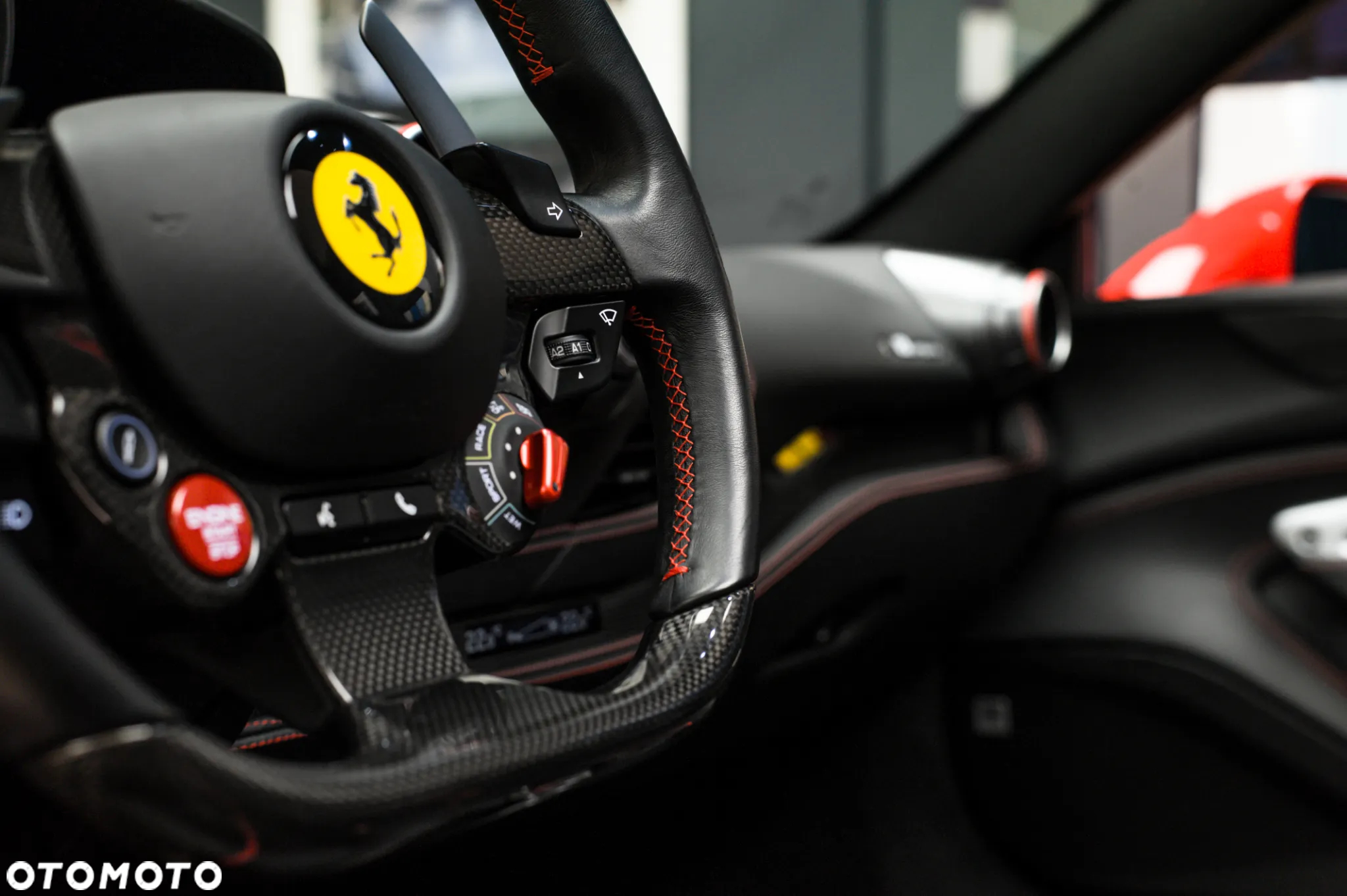 Ferrari F8 Spider - 19