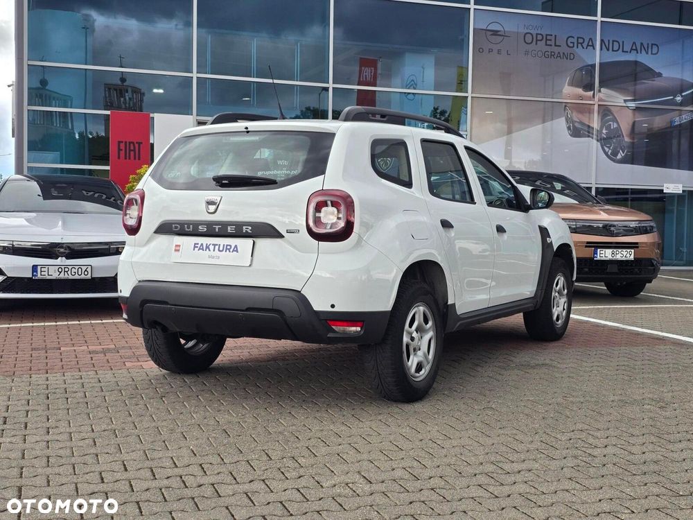 Dacia Duster 1.6 SCe S&S - 6