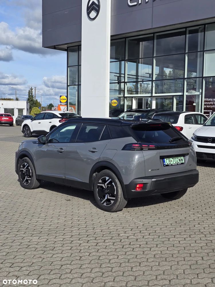 Peugeot 2008 e-2008 54kWh GT - 6