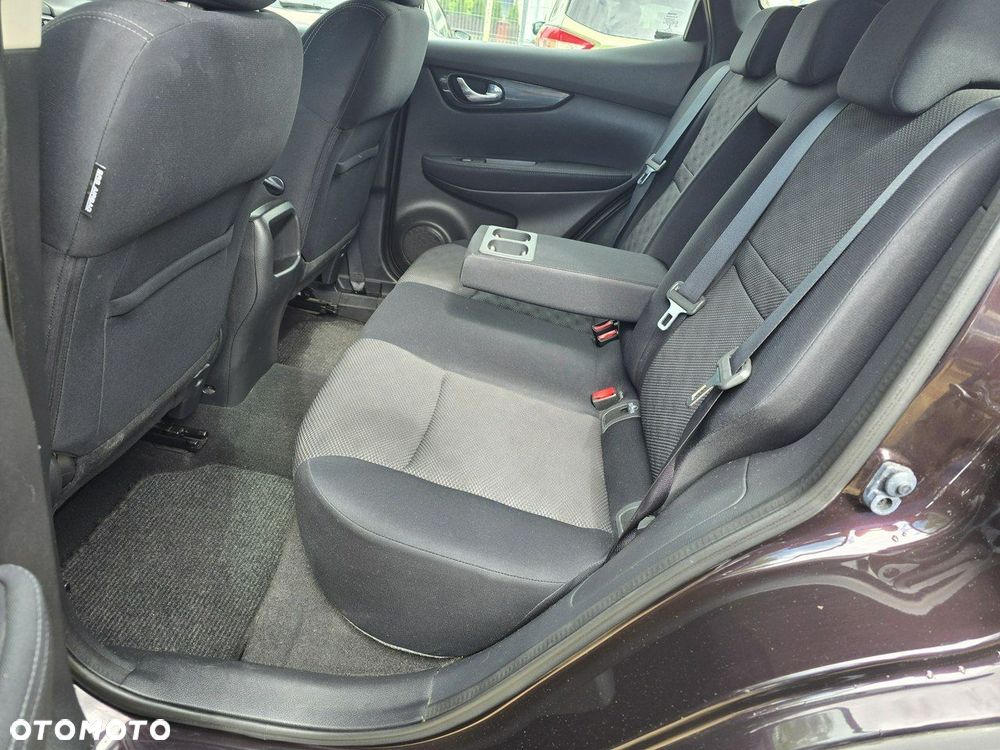 Nissan Qashqai - 14