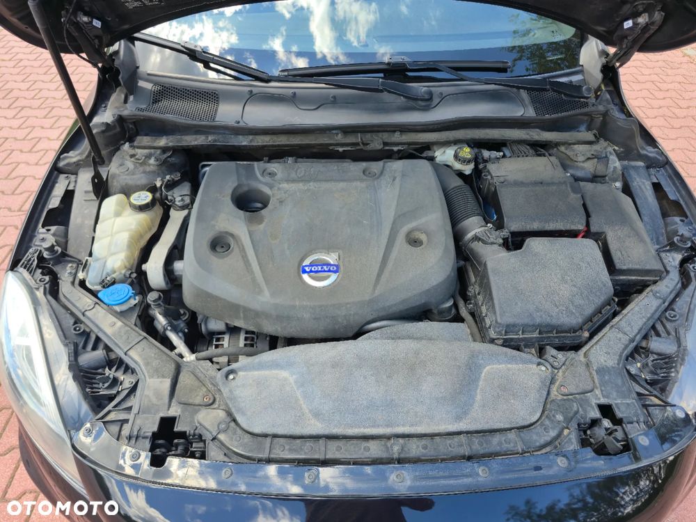 Volvo V40 D4 Drive-E R-Design Kinetic - 10