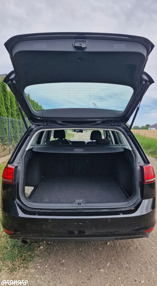 Volkswagen Golf 1.6 TDI BlueMotion Trendline - 4