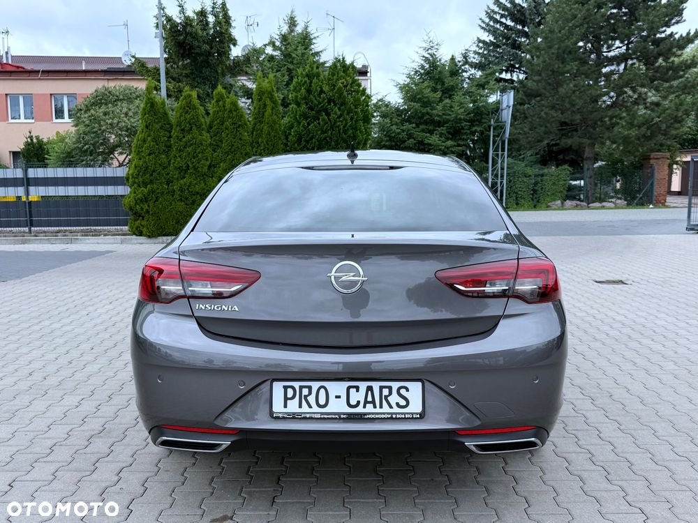 Opel Insignia - 13