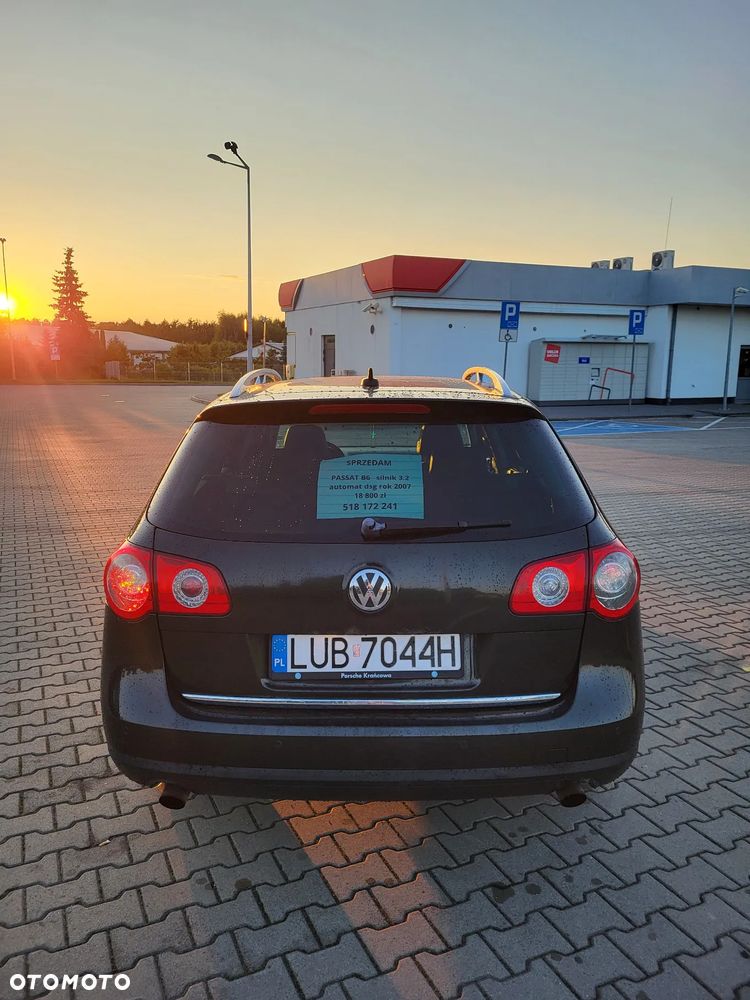 Volkswagen Passat 3.2 V6 FSI 4Motion DSG Individual - 6