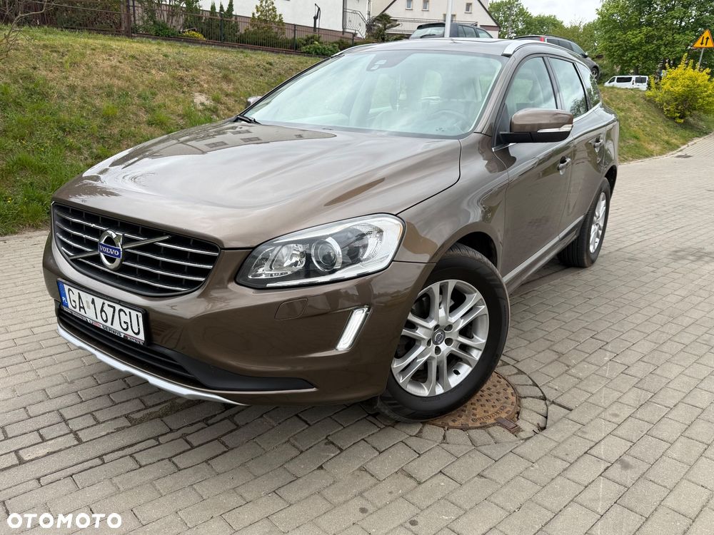 Volvo XC 60 D5 AWD Summum - 1