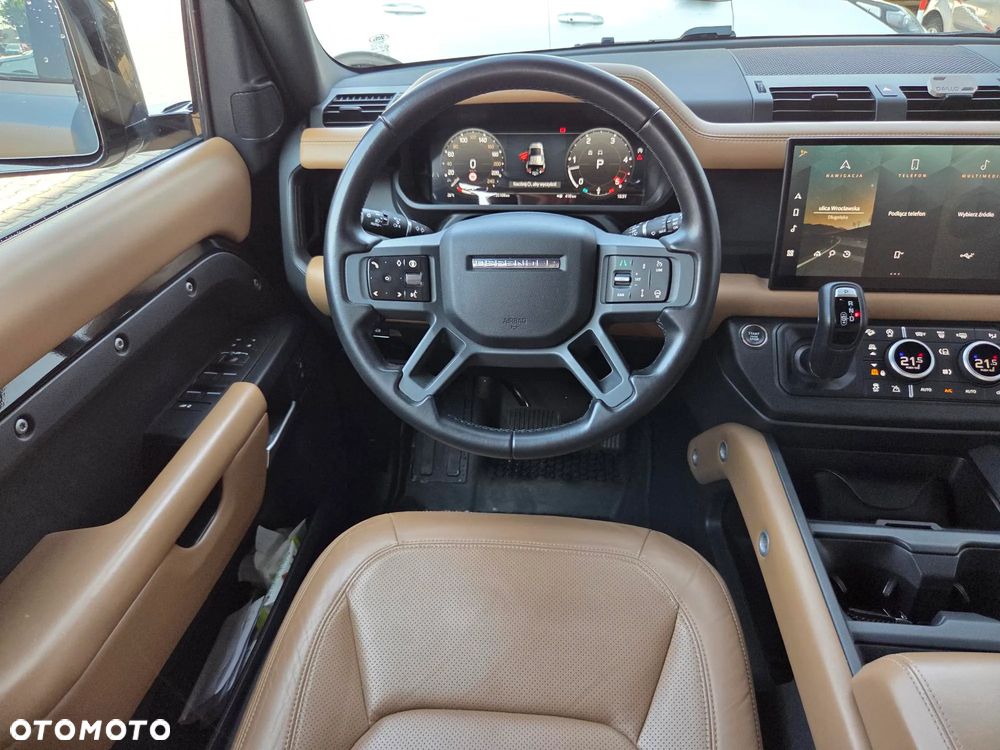 Land Rover Defender 3.0 D250 mHEV X-Dynamic HSE - 19