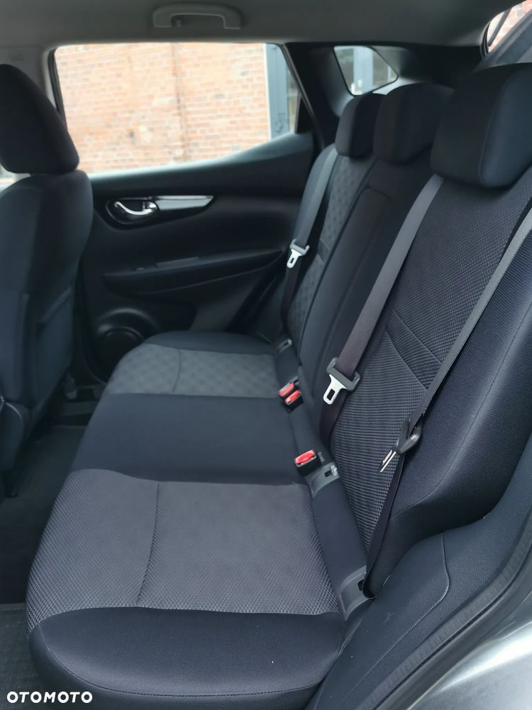 Nissan Qashqai 1.2 DIG-T Acenta EU6 - 13