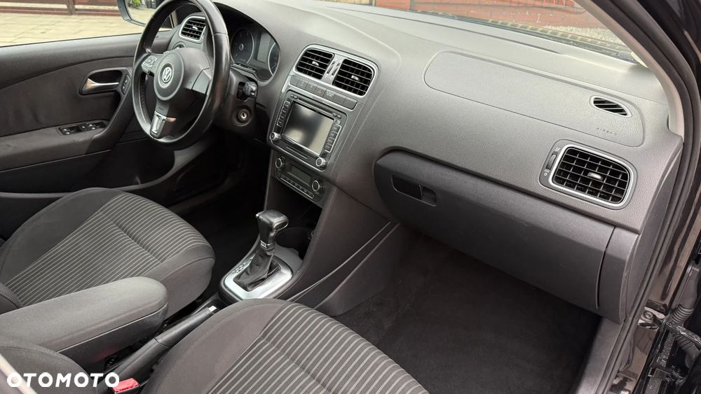 Volkswagen Polo - 14