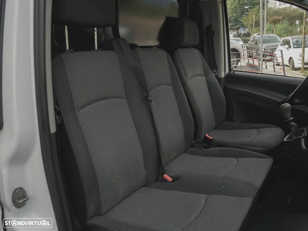 Mercedes-Benz VITO 113 CDI - 17