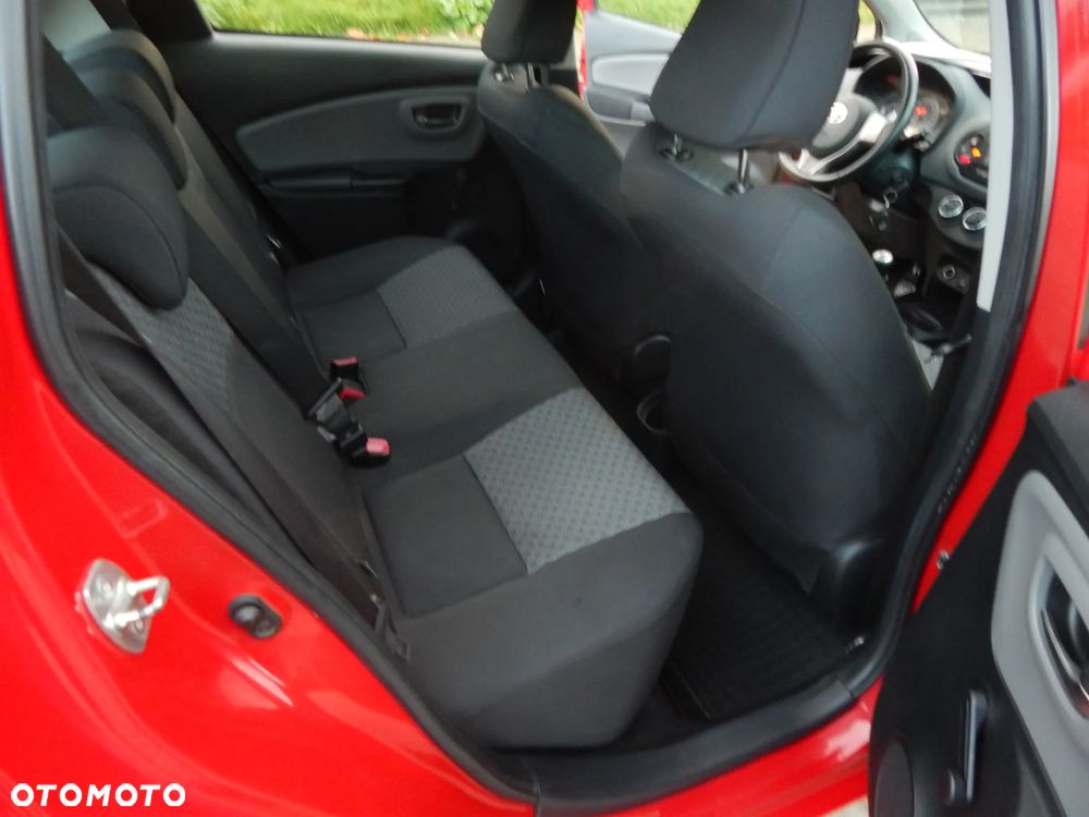 Toyota Yaris 1.33 Sol - 8