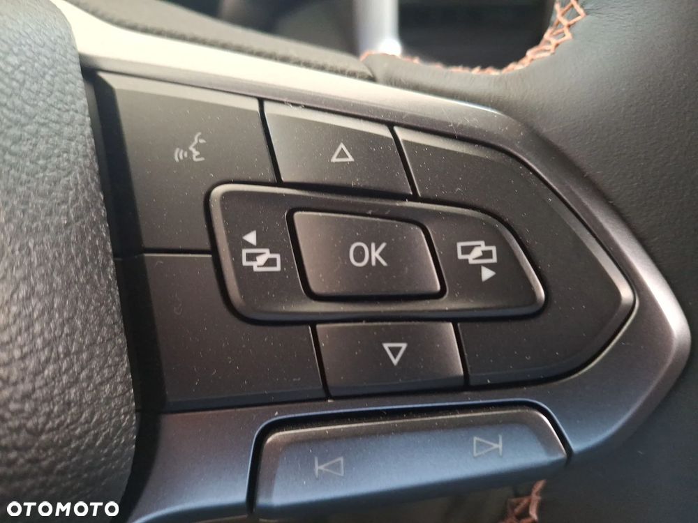Volkswagen Amarok 3.0 V6 TDi 4MOTION Aventura - 24
