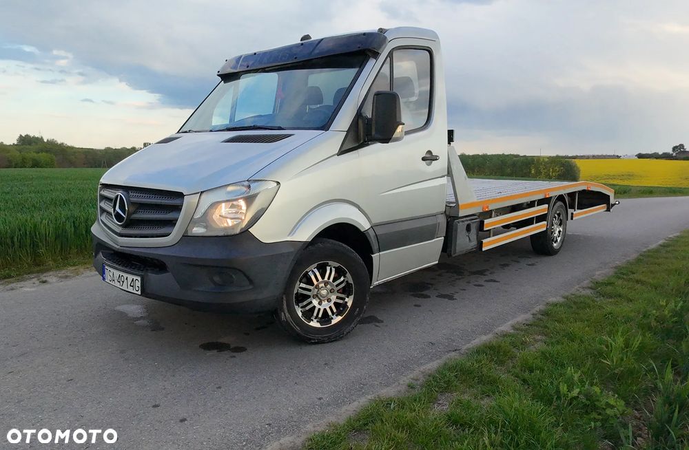 Mercedes-Benz Sprinter 319 - 2