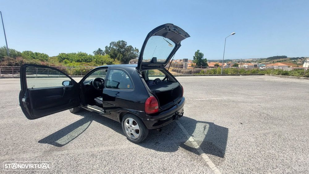 Opel Corsa 1.5 TD - 4