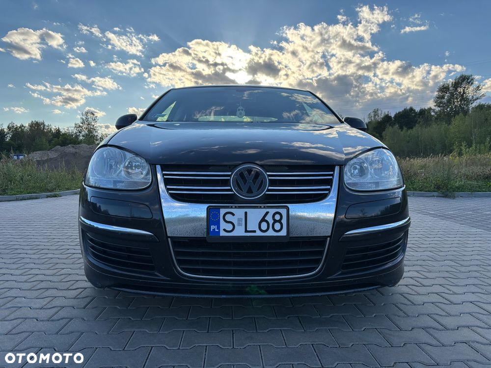 Volkswagen Jetta 1.9 TDI Comfortline - 2