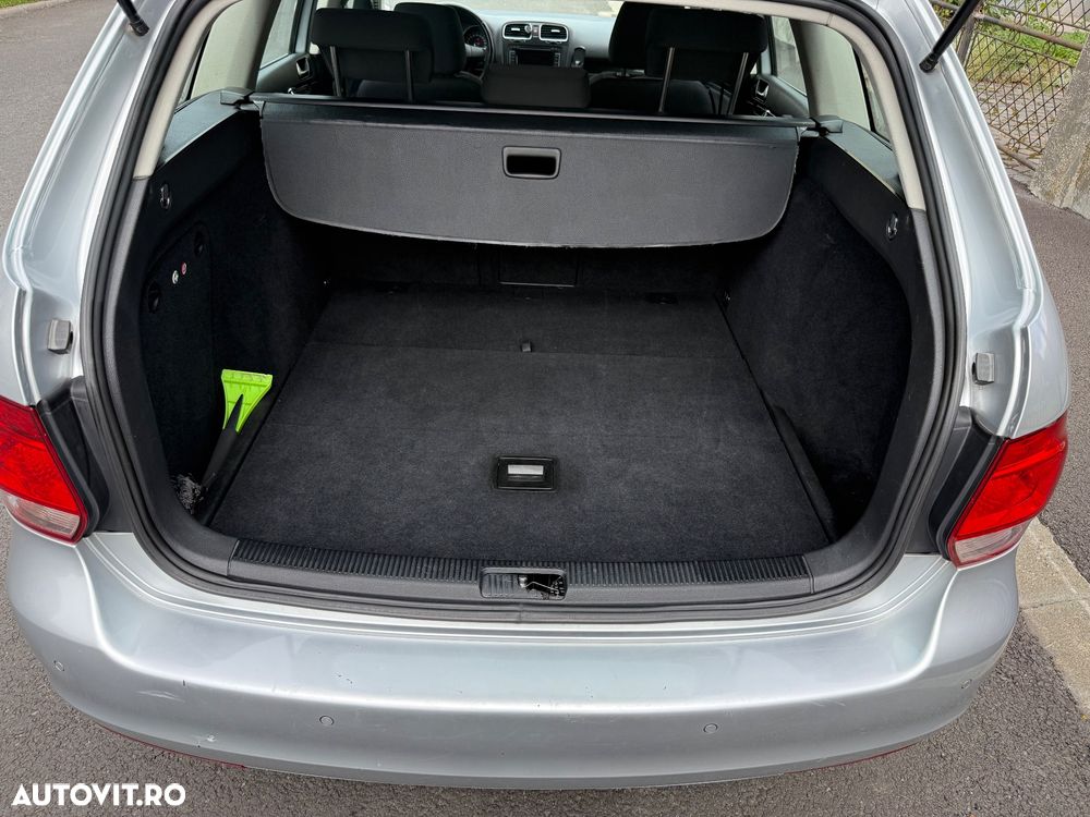 Volkswagen Golf 2.0 TDI Comfortline - 9