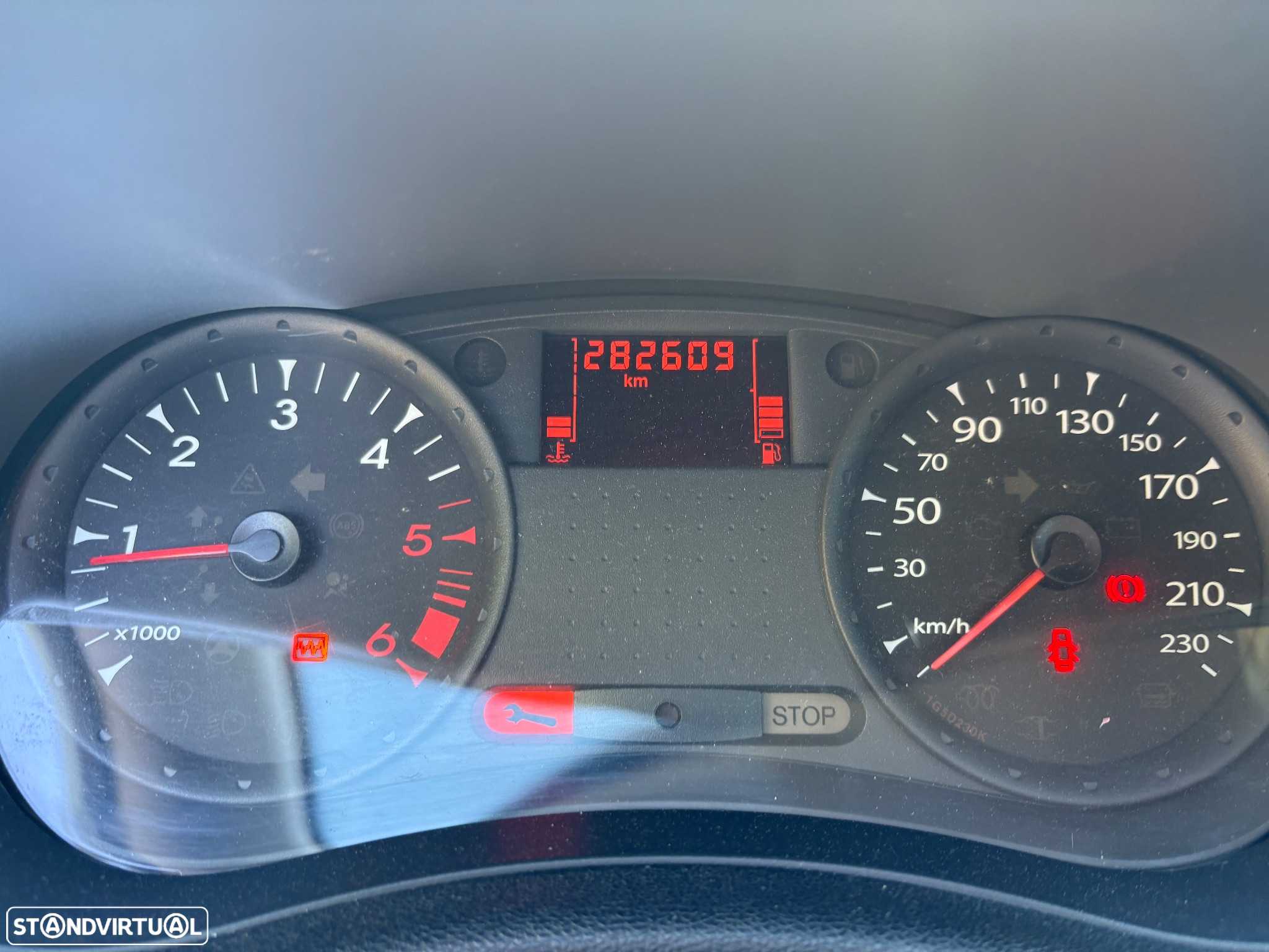 Renault Clio - 11