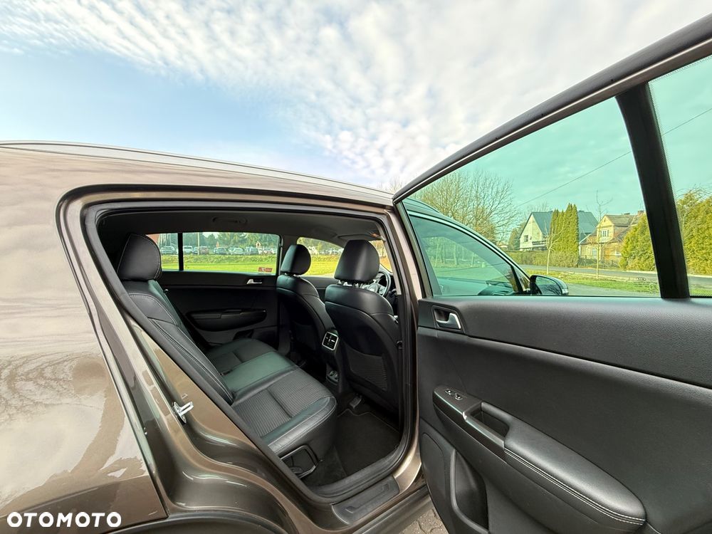 Kia Sportage 1.7 CRDI XL 2WD - 25