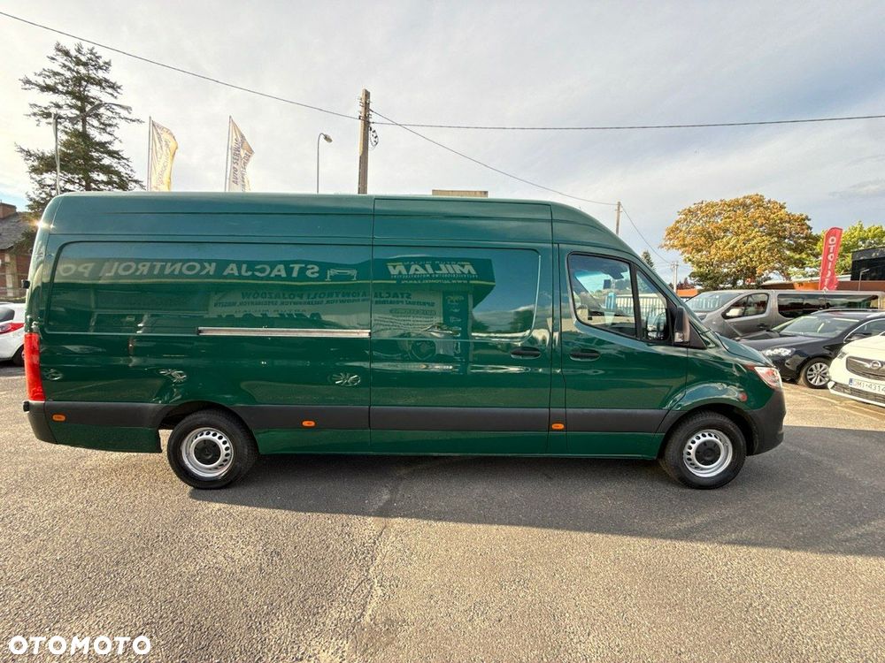 Mercedes-Benz Sprinter - 6
