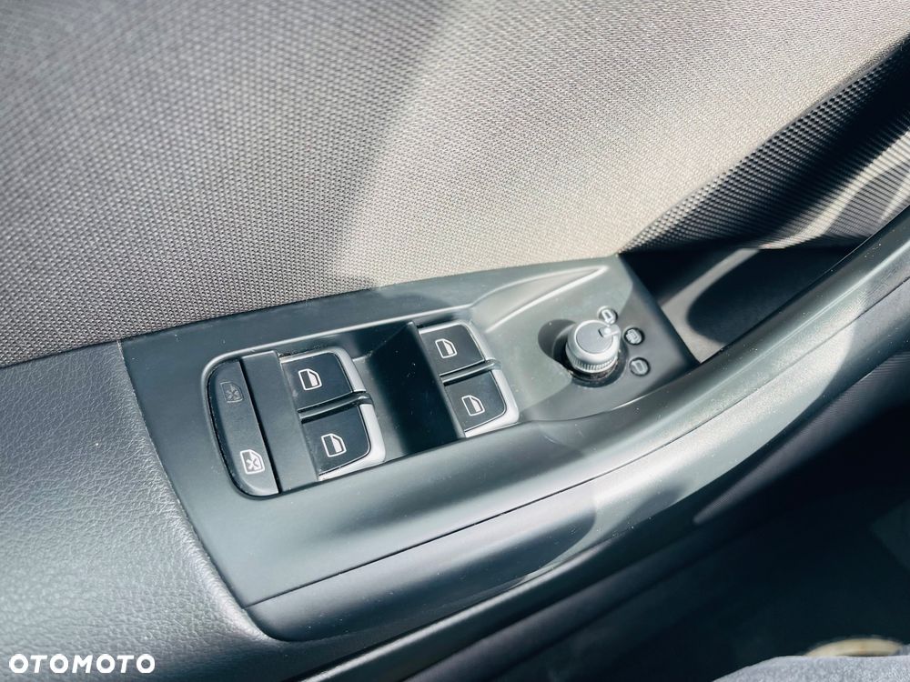 Audi Q3 2.0 TDI - 22