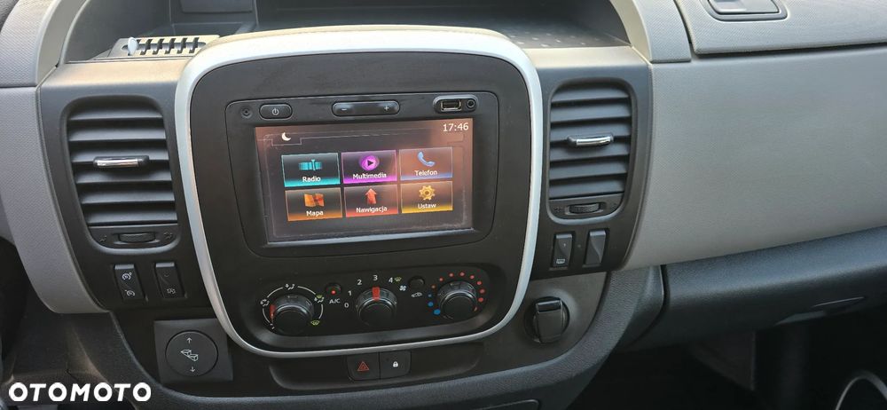 Renault Trafic - 13
