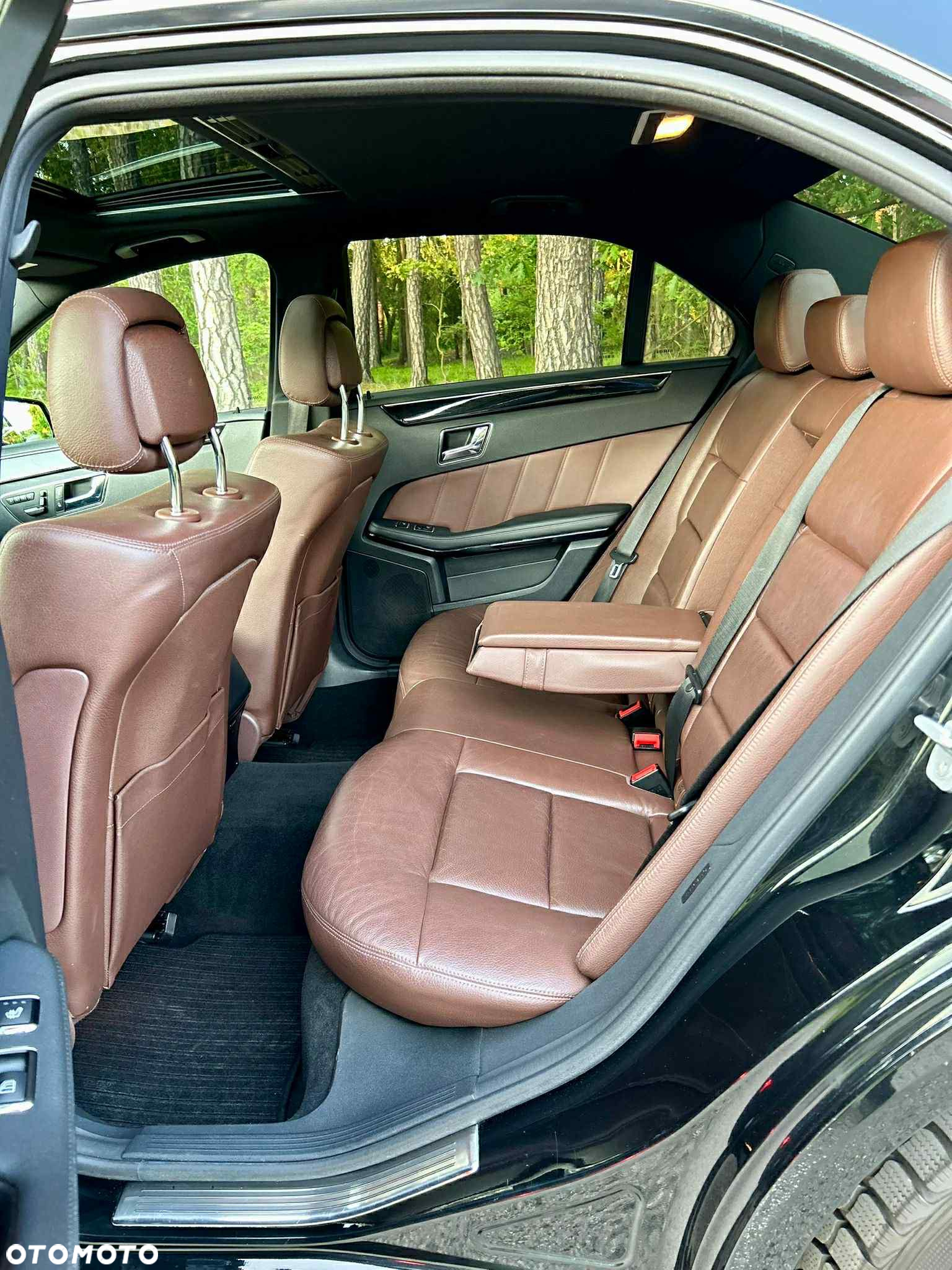 Mercedes-Benz Klasa E 250 BlueTEC 9G-TRONIC Avantgarde - 15