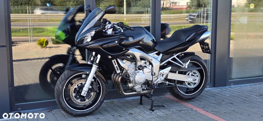 Yamaha FZ6 - 26