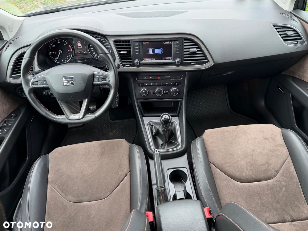 Seat Leon Sportstourer 2.0 TDI Start&Stop 4Drive X-Perience - 23
